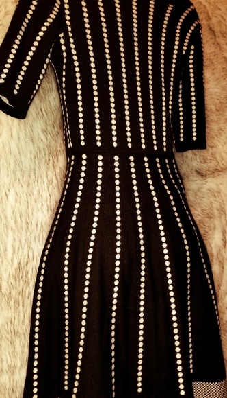 Figure flattering sweater dress size see below - Picture 6 of 7